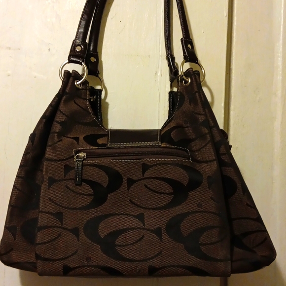 NWOT Gorgeous Shoulder/Handbag Brown w Gold Tone Hardware & Accents Lg - Picture 2 of 5